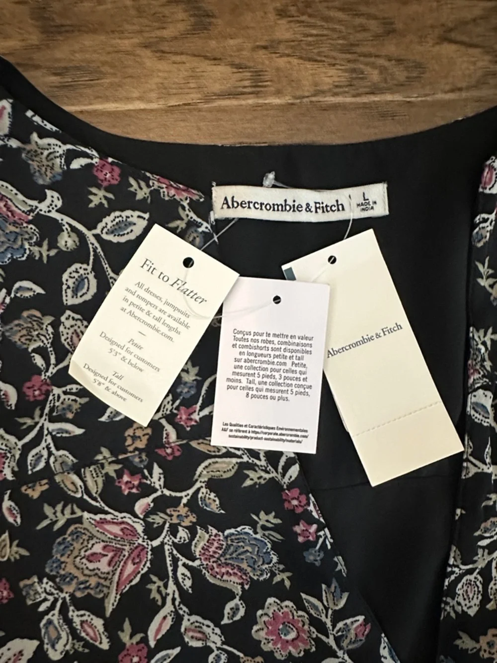 NWT Abercrombie & Fitch Long-Sleeve L whimsigoth Ruffle Mini Dress Black Floral - Picture 4 of 13